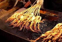 路边摊鱿鱼爆料视频播放,揭秘网红美食背后的制作过程